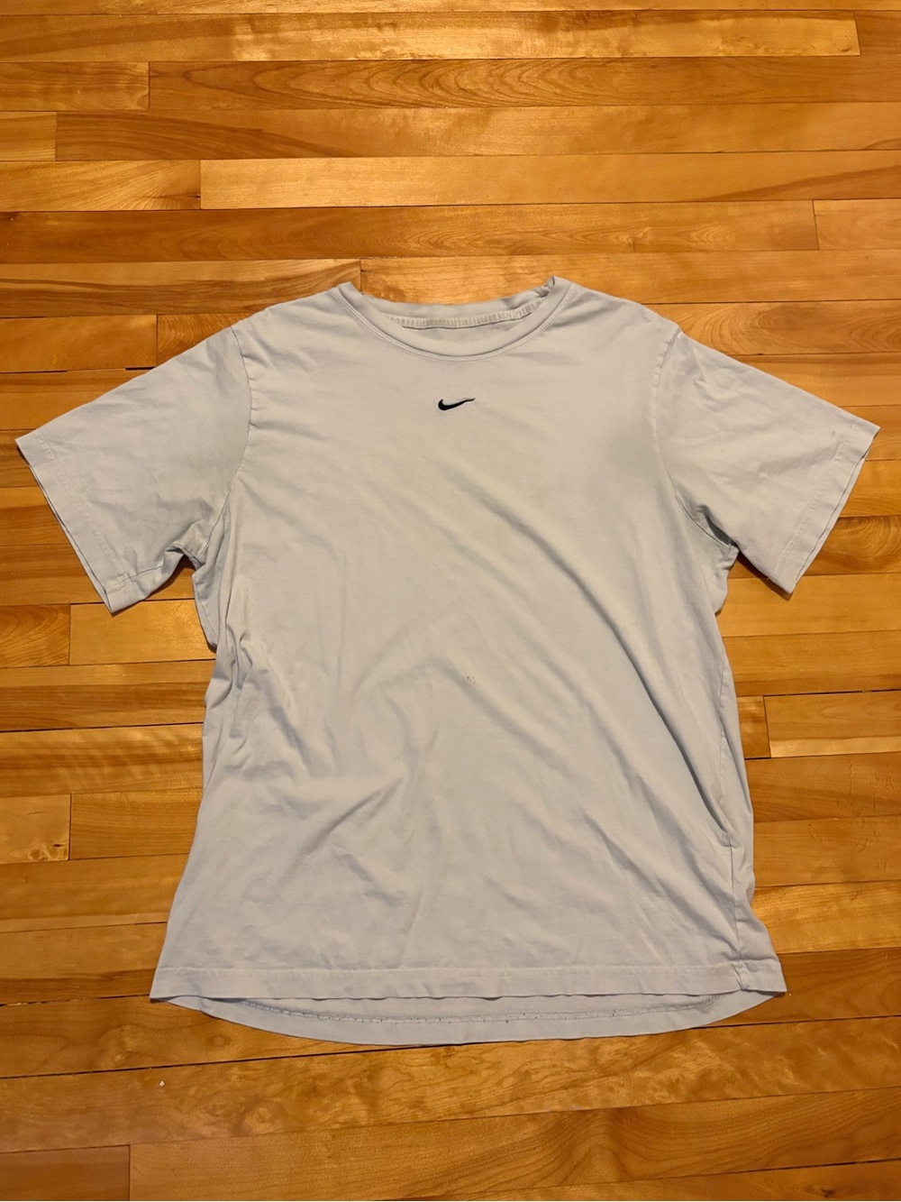 Nike Centre Swoosh Tee Shirt